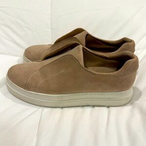 J/Slides Heidi Leather Slip-On Platform Sneakers – Women’s Size 9